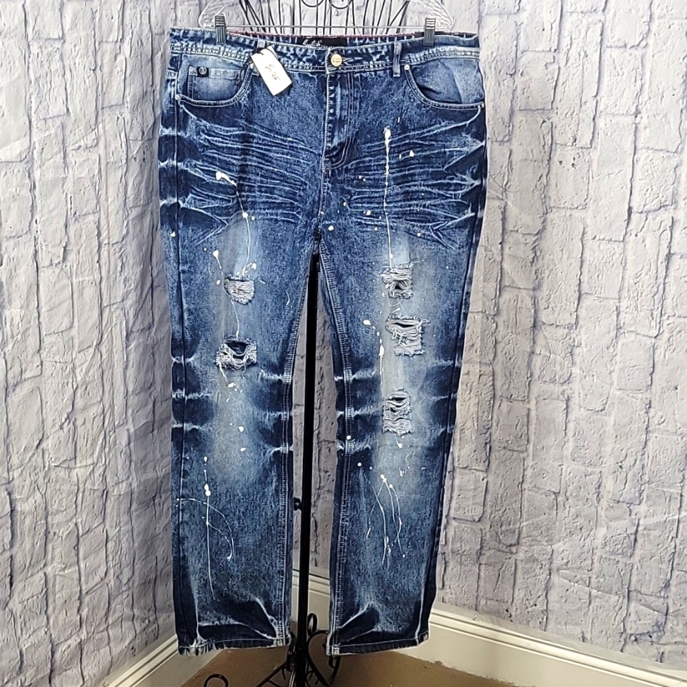 SWITCH REMARKABLE Slim Straight Distressed Men's Jeans 40/32 NWT‎